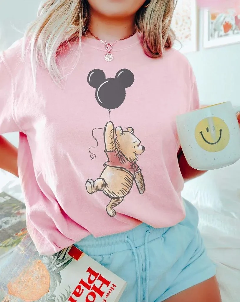 เสื้อยืดดิสนีย์วินนี่เดอะพูห์ผ้าฝ้ายผู้ชายผู้หญิงลำลองอินเทรนด์สตรีทแวร์โอเวอร์ไซส์หลวมแขนสั้นชุดยูนิเซ็กส์สำหรับงานอีเว้นท์