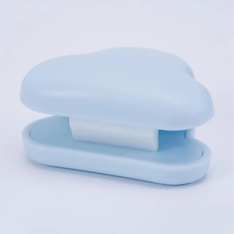 Cute Cloud Toothpaste Holder Hanger Wall Mount Facial Cleanser Clip Multifunctional Toothpaste Storage Rack Bathroom Organizer