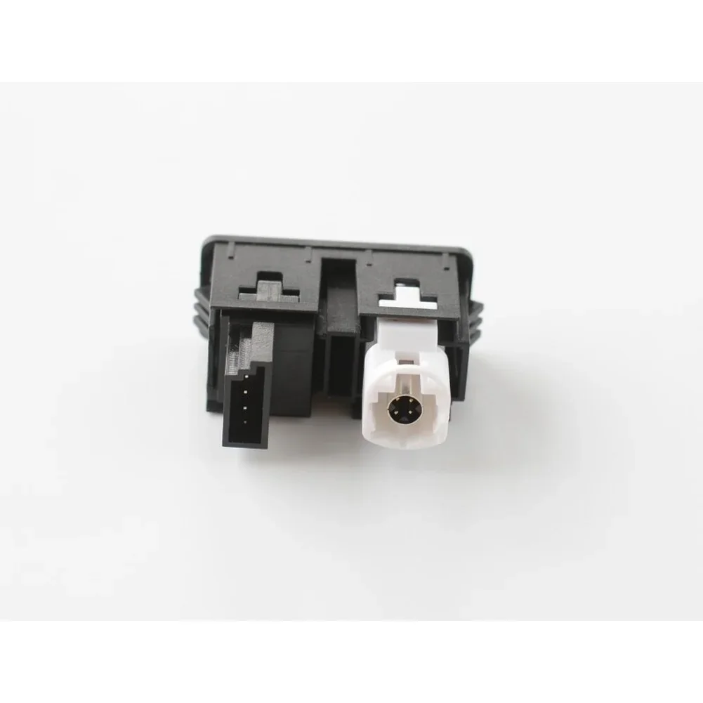 AUX USB Socket With And Play Design For BMW For 3 Series FFor 30 FFor 31 For 2011-For 2019 4 Series FFor 3For 2