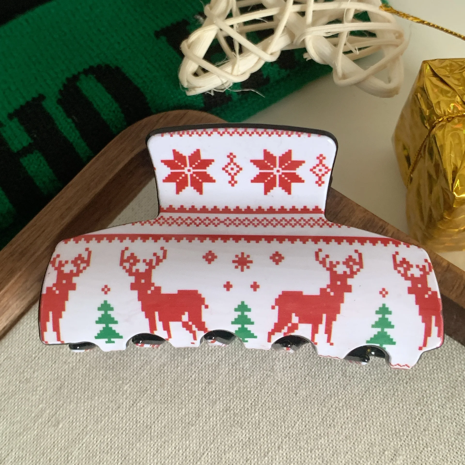 Creative Christmas Gifts Elk deer Tree Printed Acrylic Hair Claw For Women New Festival Non-slip Hairpin Hair Accessories Tool view 5