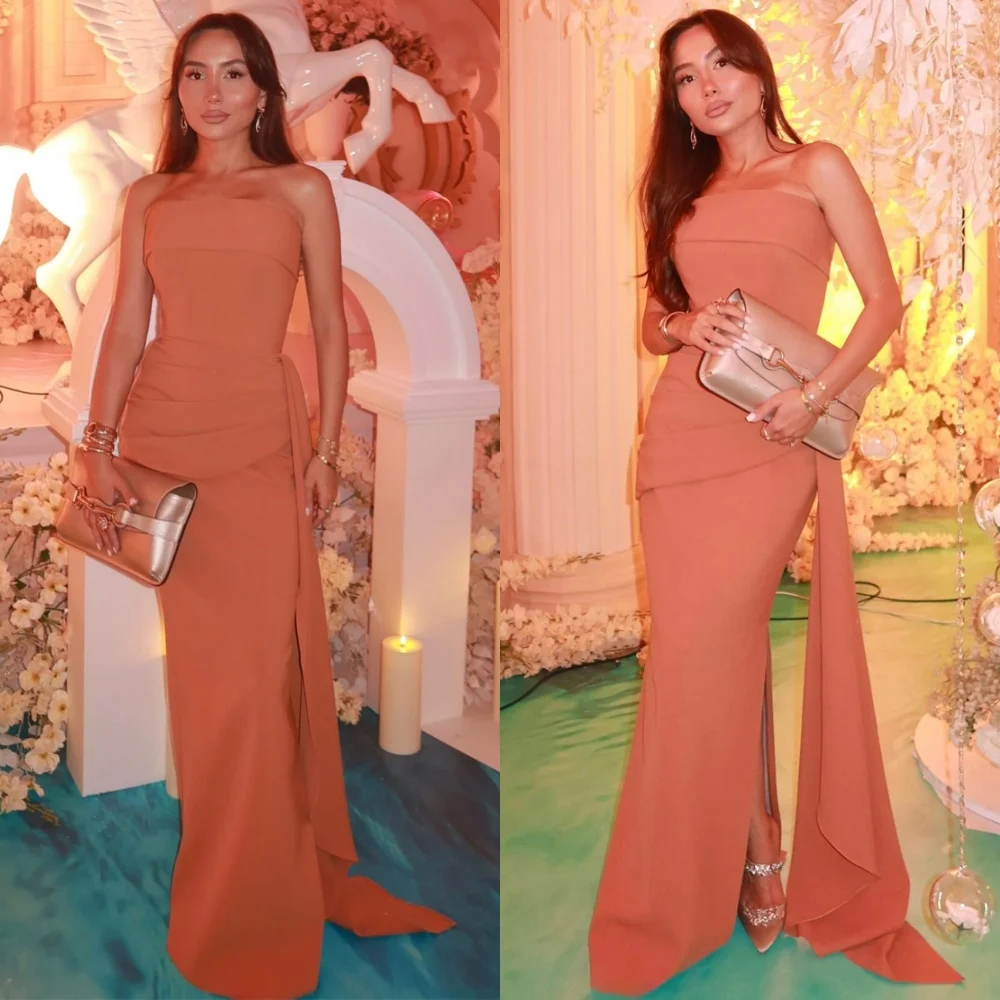 

Customized Luxury Jersey Evening Dresses Exquisite Strapless Sleeveless Celebrity Gowns Temperament Special Occasion Gowns