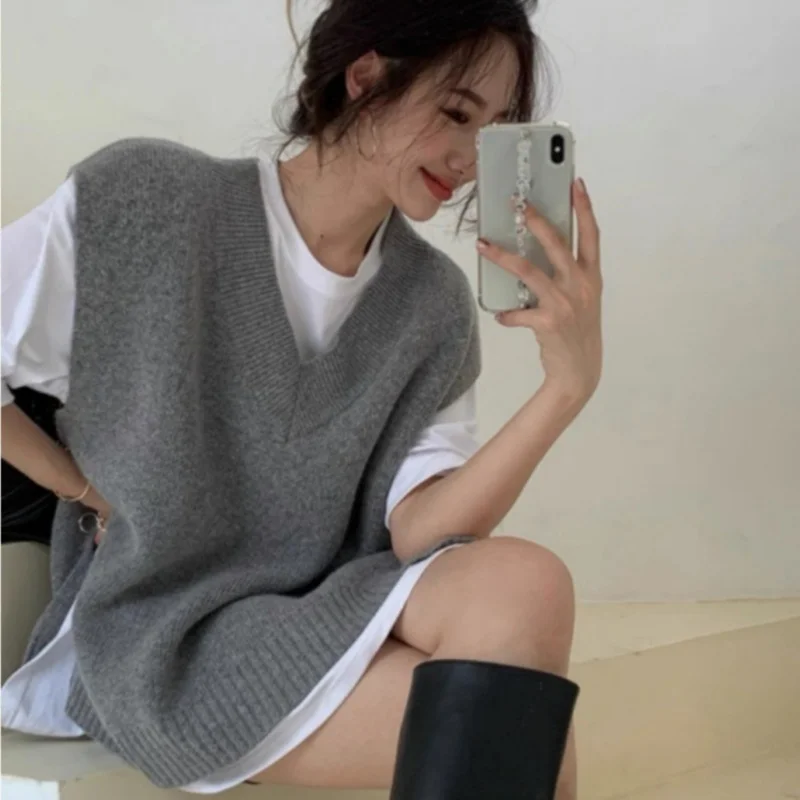 

Вязаный жилет без рукавов для женщин, весна-осень 2026, свободный повседневный крой, модный однотонный элегантный топ с V-образным вырезом