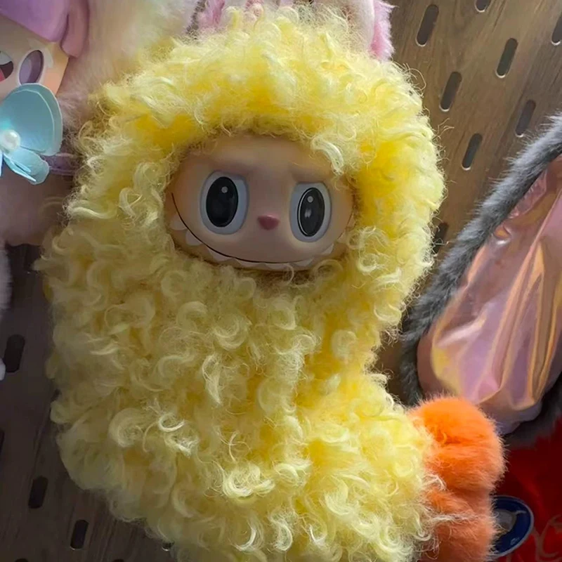 Alta qualidade labubu os monstros malucas mart cabide cartão mesmas roupas labubu camarão fritar roupas