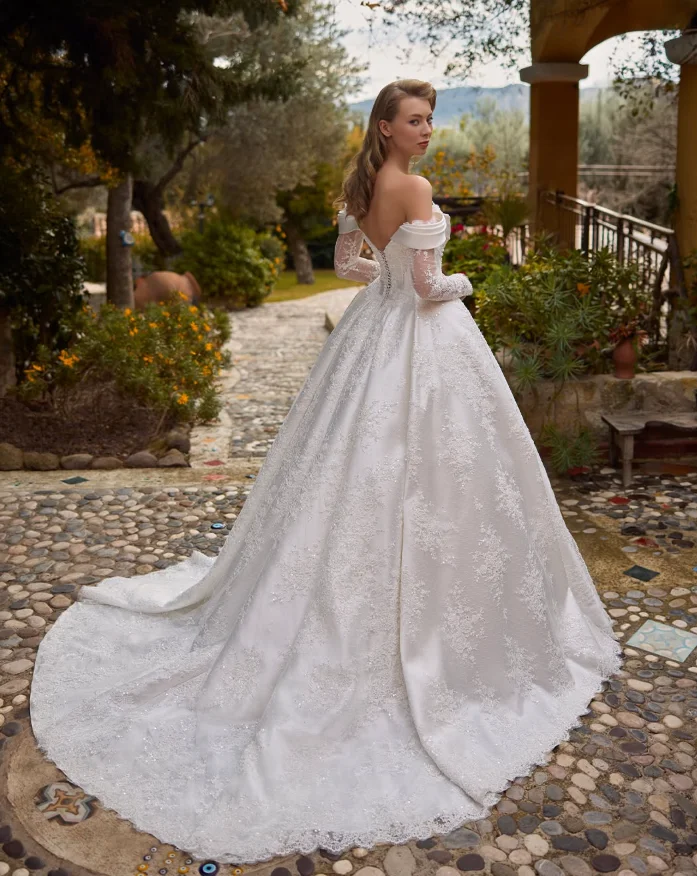 Thumbnail 3 - #73 Latest Womens Classic Wedding Dress Updates
