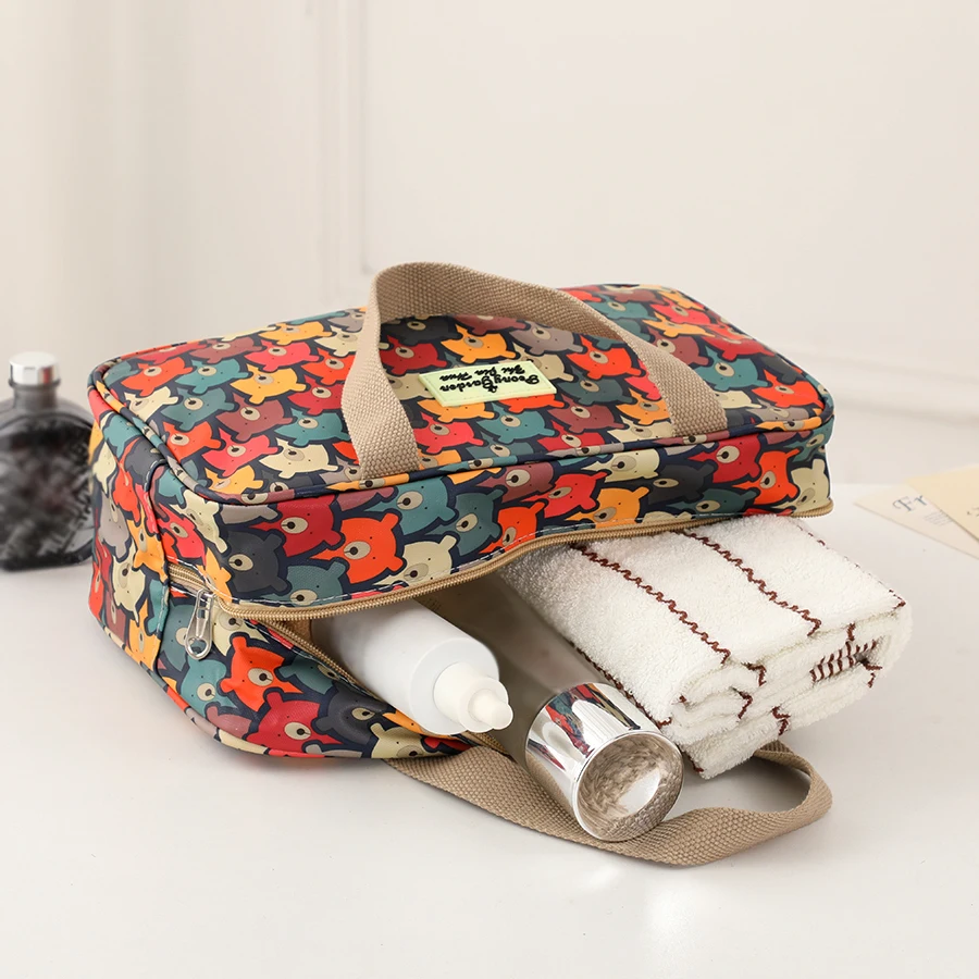 Neue Reisegepäcktasche mit großem Fassungsvermögen und wasserdichter Handtasche mit Cartoon-Aufdruck, Outdoor-Zubehör, Aufbewahrungstasche, Lunchtasche – Detail 5
