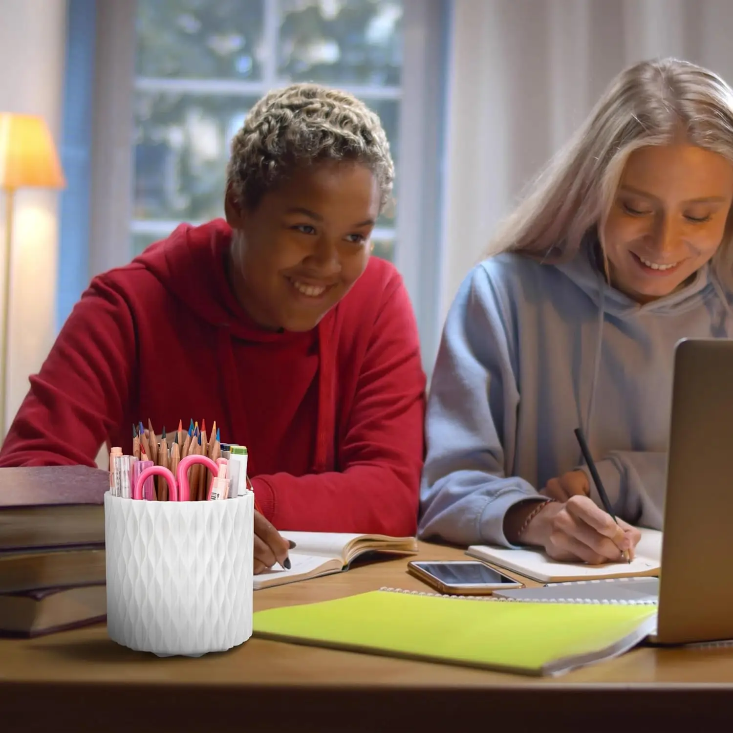 Large Capacity 360° Rotating Pen Holder Desktop Stationery Storage Multifunctional Brush Container Organizing Desk Accessories