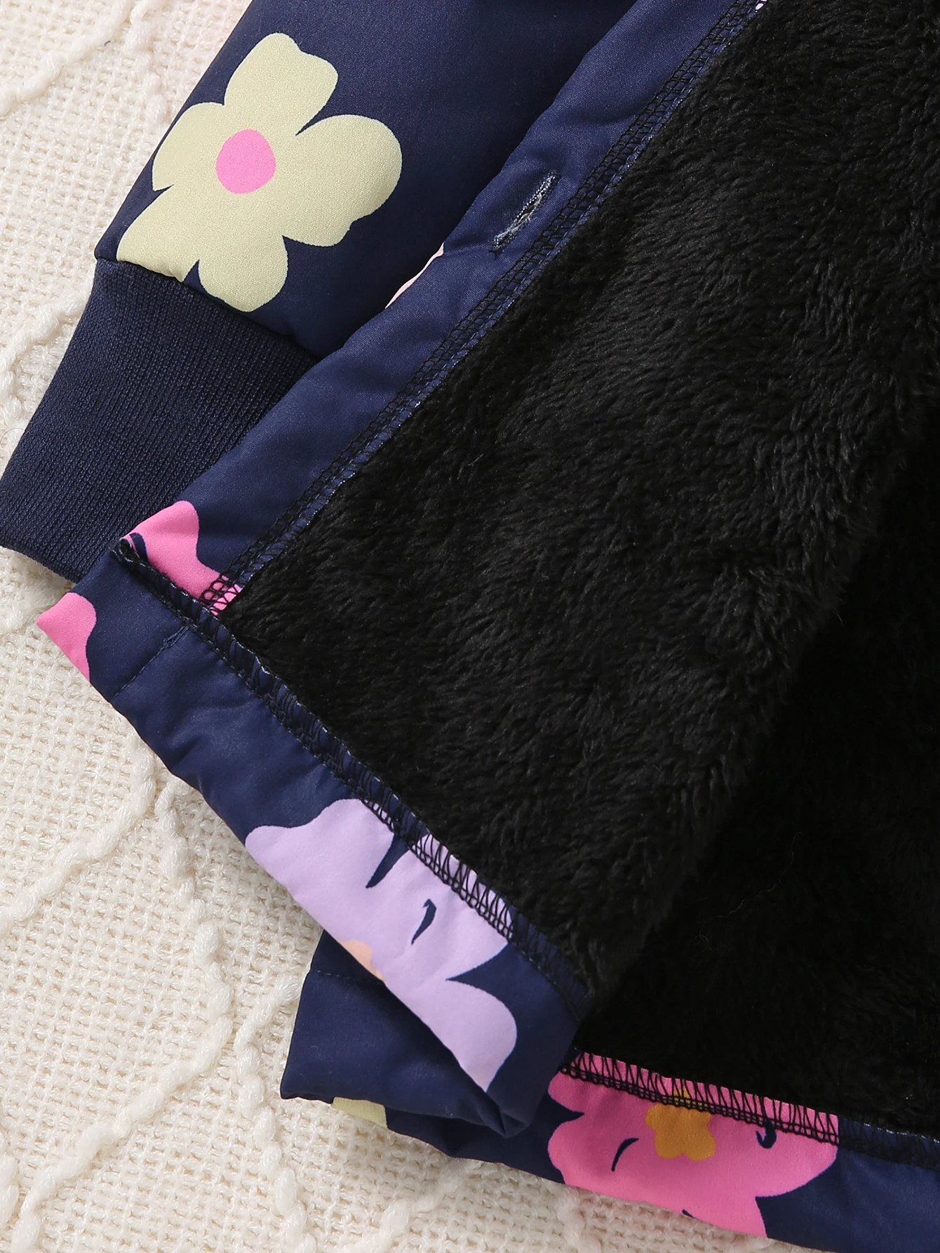 Herbst/Winter-Fleece-warme und kältebeständige Mädchen-Kapuzenjacke mit bunten Blumenmuster, modischer, mittellanger Jackenmantel – Detail 7