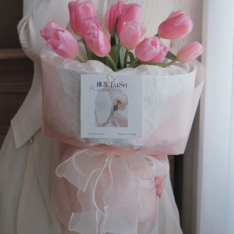 10 pezzi Bouquet rotondo stereotipo fiori di carta Kraft confezione di Rose fodera carta da imballaggio materiali per negozi di fiori strumento