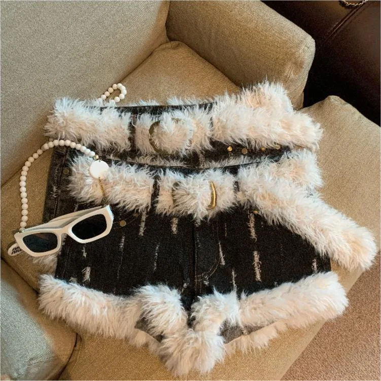 

Американские ретро-шорты из денима с высокой талией для женщин, новая зимняя модель, маленький размер, в стиле Spicy Girl, повседневные, с эффектом потертости, широкие джинсовые шорты