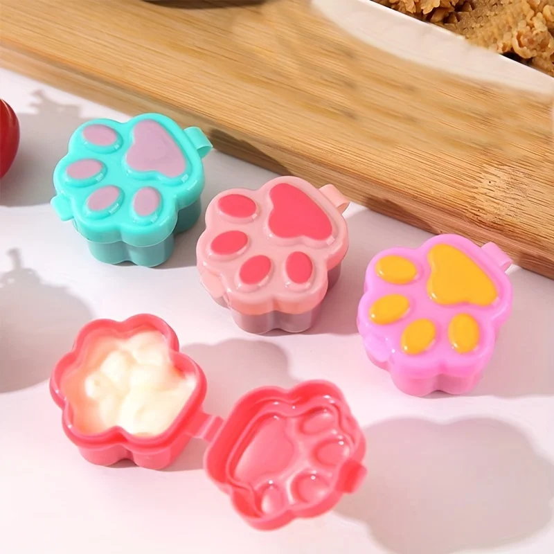 4pcs Mini Portable Sauce Bottle Cat Claw Sauce Box Flower Sauce Bento Japanese Salad Sauce Tomato Sauce Separation Bottle