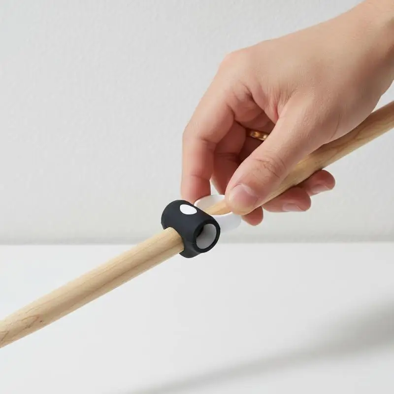 2Pcs Drumstick Control Clip Finger Ring Auxiliary Drumsticks Grips Anti Slip Twirling Controller​ For 5A Drummer Beginner