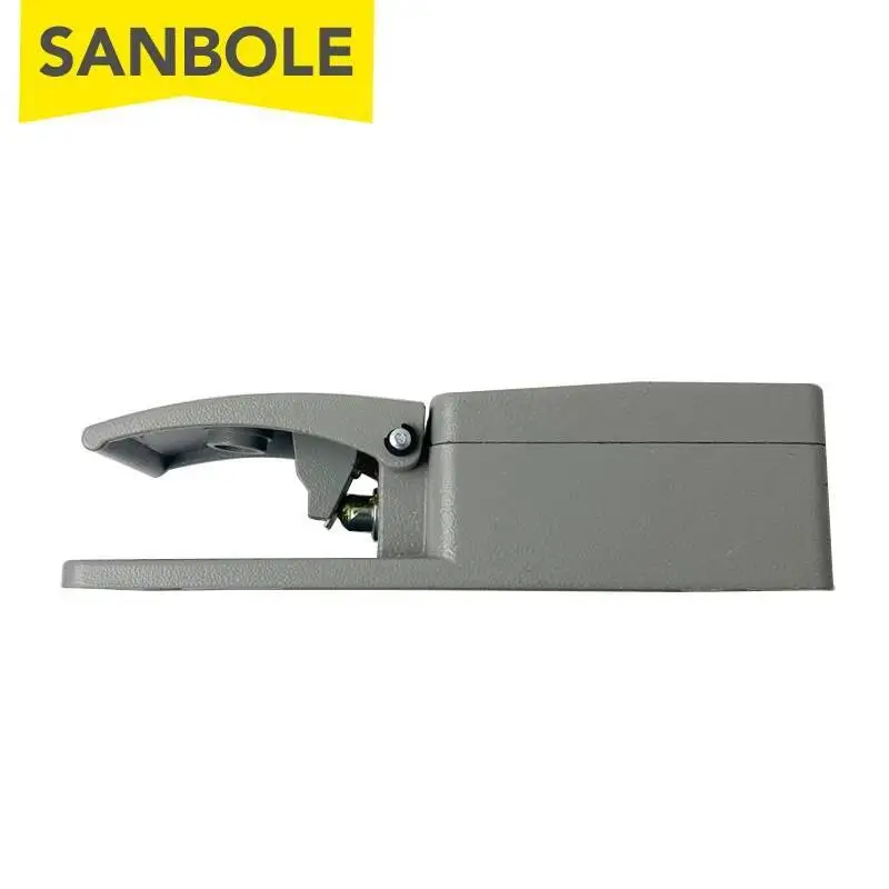 مصباح كهربي سفلي YDT1-17 دواسة نوع 6A 380VAC غلاف من الألومنيوم الفضة نقطة الاتصال الكهربائية دفع زر أداة الصناعية