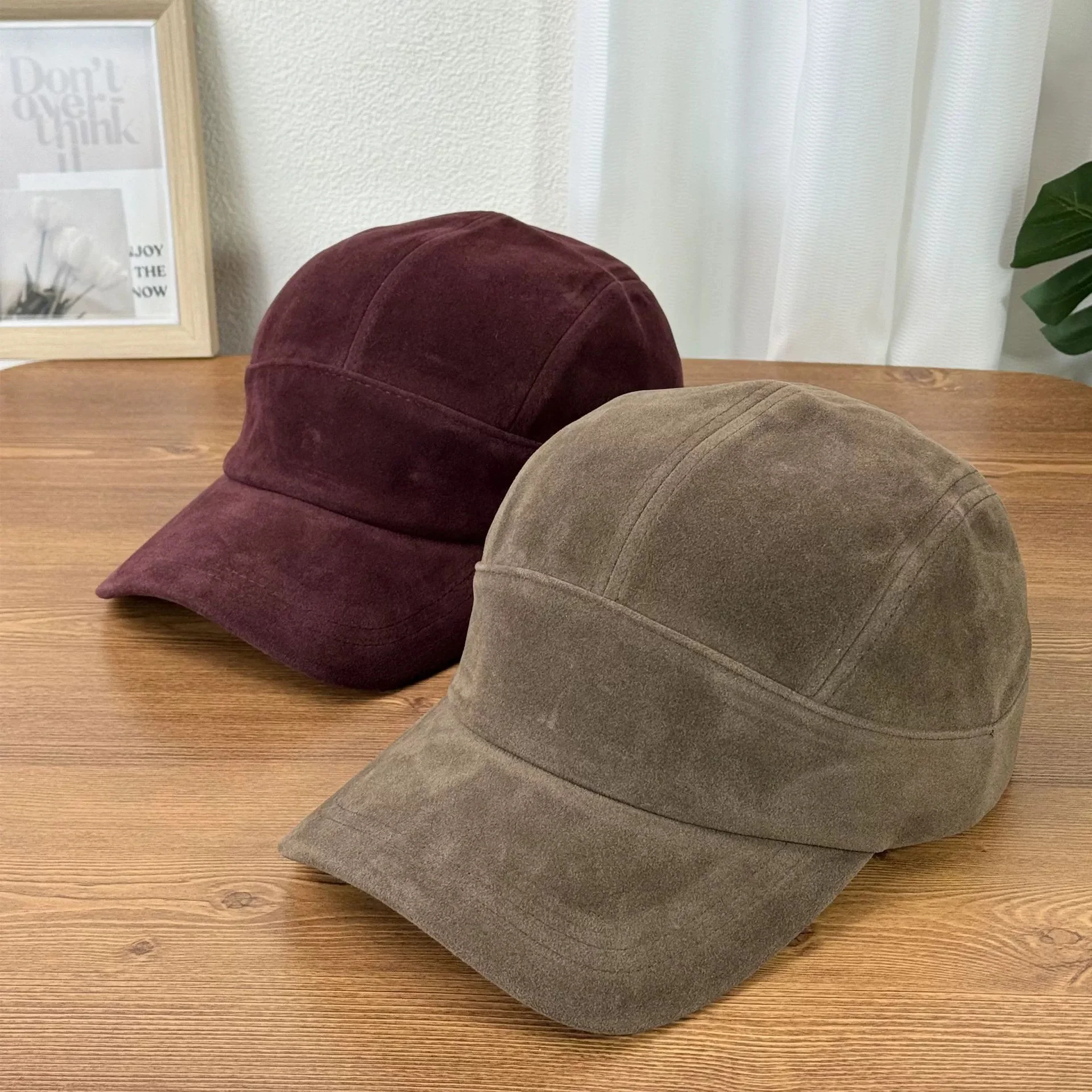 

Высококачественная осенне-зимняя замшевая однотонная бейсболка унисекс, модная универсальная винтажная стираная кепка с круглым вырезом в виде утконоса