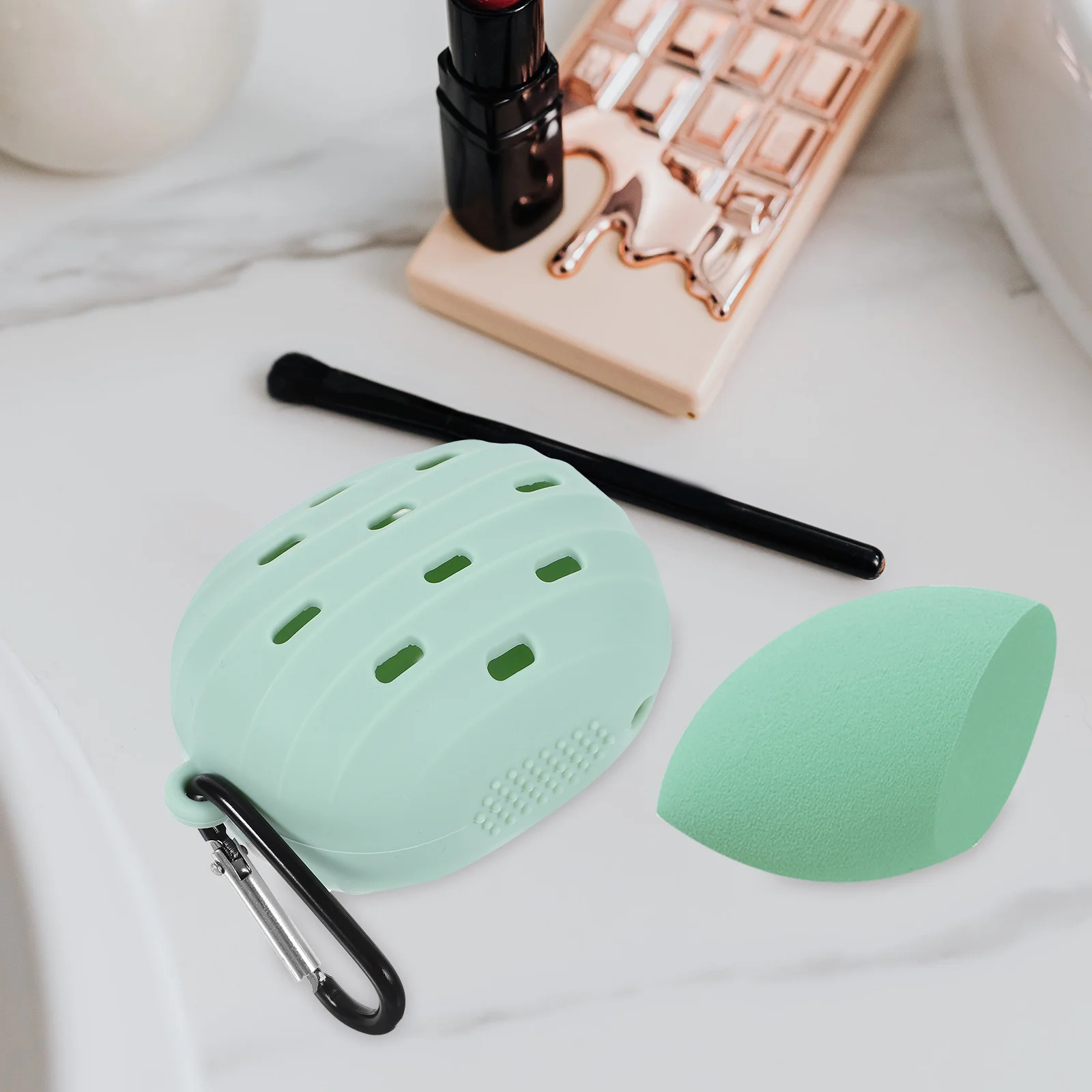 

Powder Puff Storage Box Silicone Material Resistant to Deformation Stylish Look Organize Multiple Ideal for Trip Daily Use
