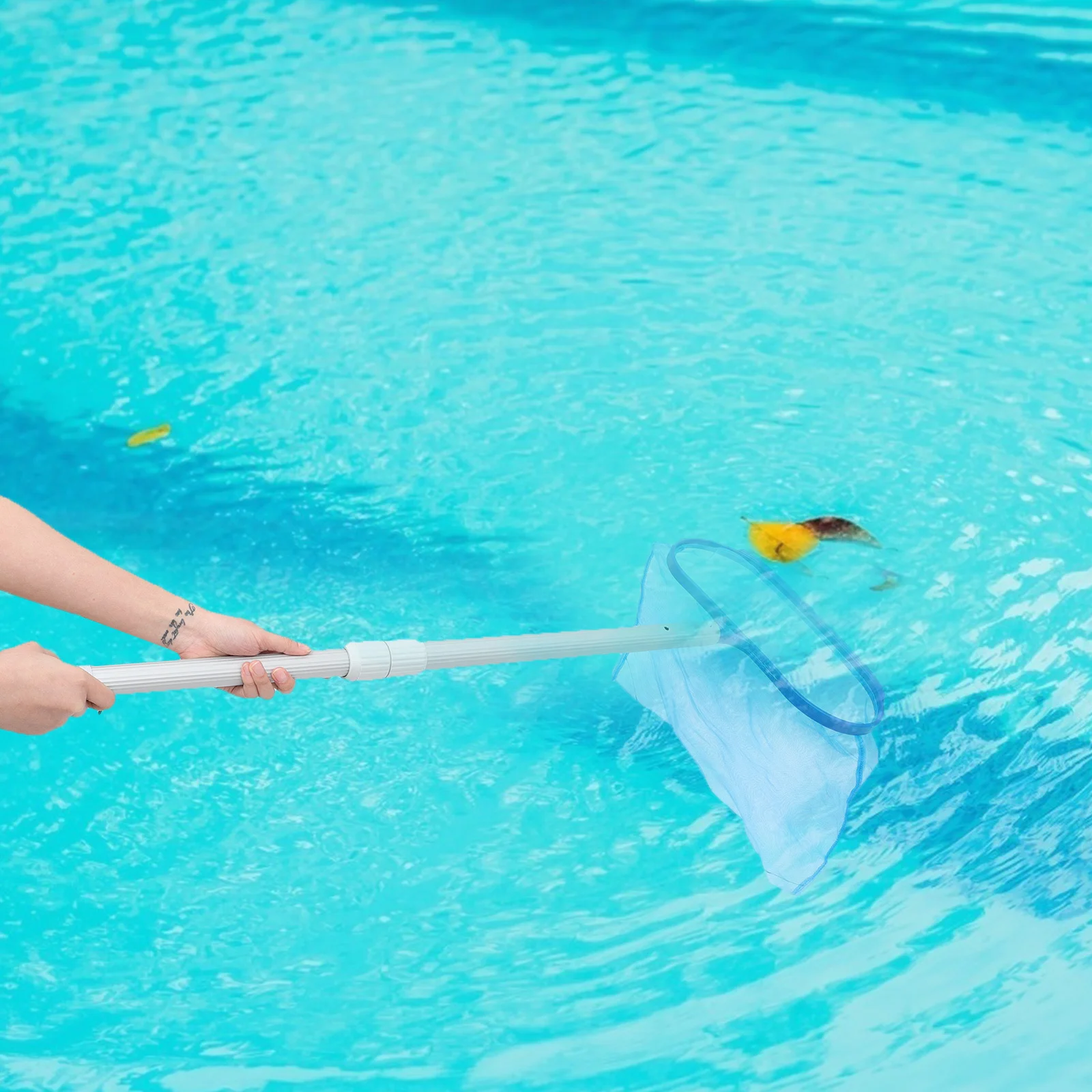 

1Set Pond Cleaning Net Blue Sturdy Swimming Pool Skimmer with Fine Mesh for Easy Debris Collection Pool Maintenance Tool