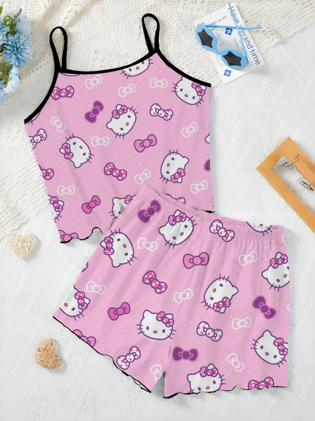 Top de vestido Hello Kitty para mulheres, camiseta e short, saia de pijama, roupas de calças, peças de alface, top elegante