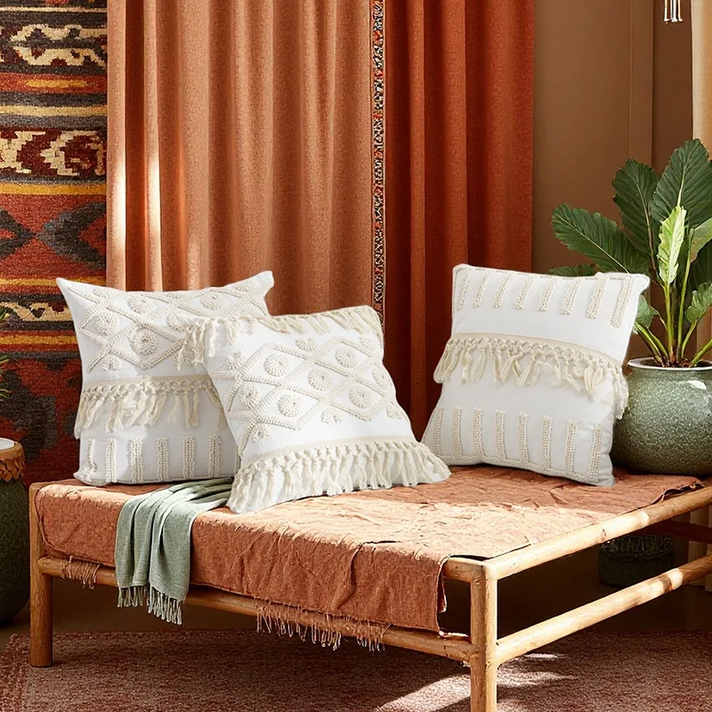

Bohemian Geometric Tufted Cushion Cover Cotton Canvas Pillow Case with 3D Circle Embroidery Fringe Trim Decorative Pillow Cover
