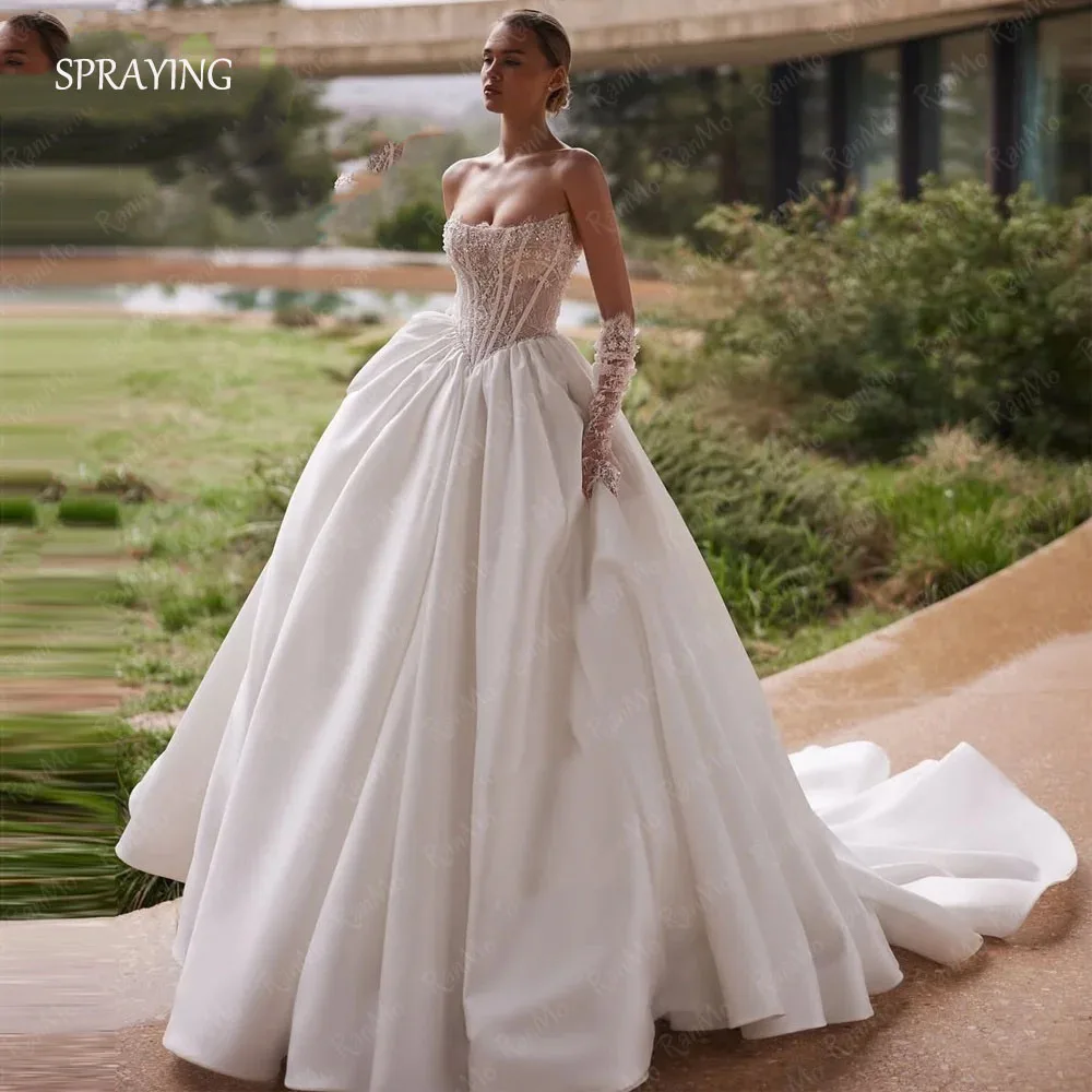 SPRAYING Simple Boat Neck Wedding Dresses A Line Sleeveless Appliques Satin Bride Gowns Sweep Train Vestidos De Novhe Customised