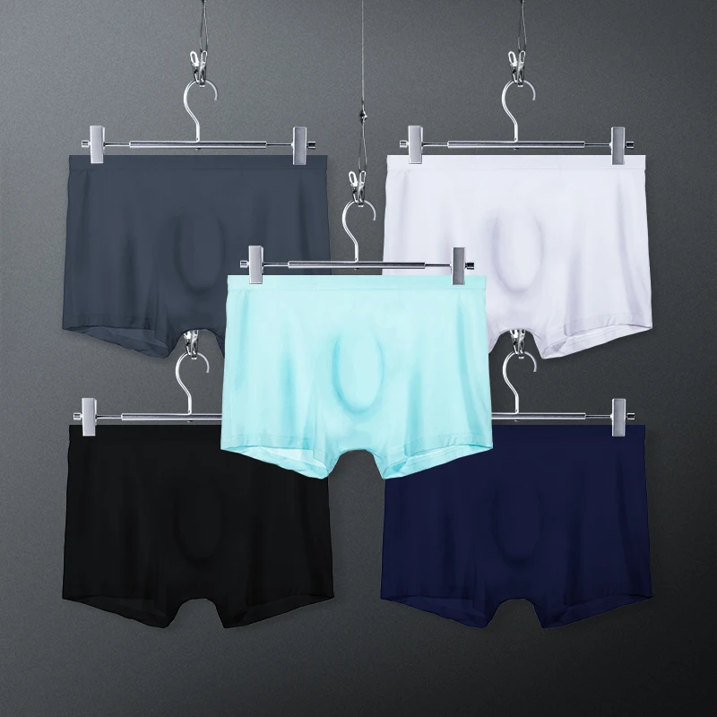 ملابس داخلية من الحرير الجليدي للرجال سراويل بوكسر شفافة رفيعة للغاية مثيرة قطعة واحدة صيفية قابلة للتنفس للشباب بأربعة زوايا