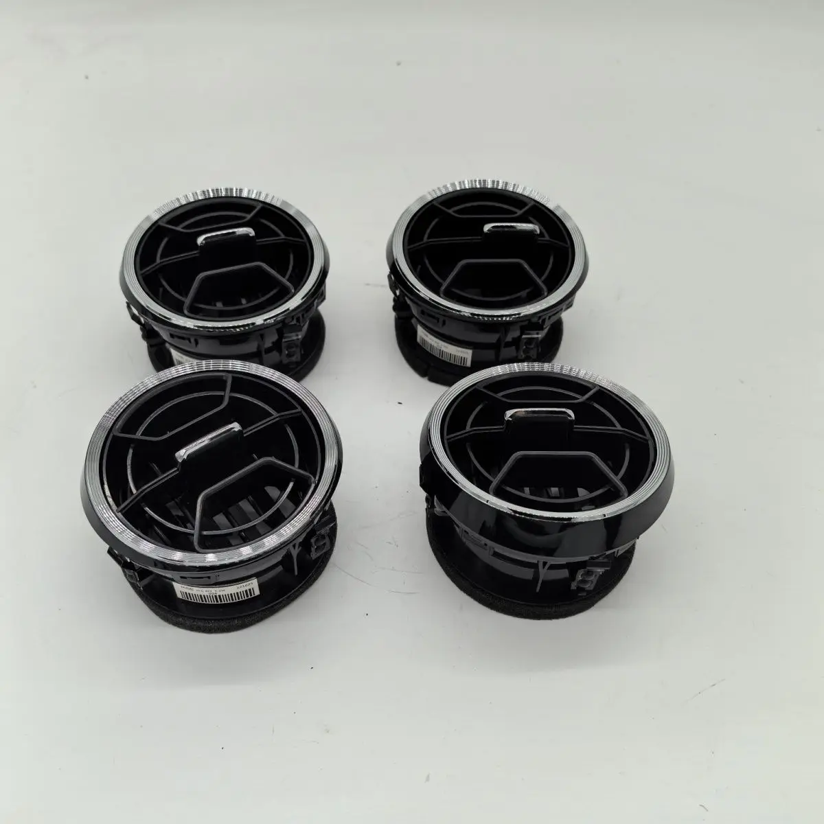 Dashboard Air Vent Grille Air Nozzle For VW Jetta 2013-2017 Center Air Conditioning Outlet Vent