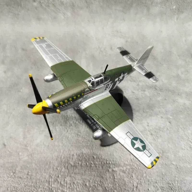 Hot Sale PLANES Diecast Metal Alloy 1/72 Scale P51 P-51 P51B 1944 Mustang Fighter Plane Replica Model Toy for Collections