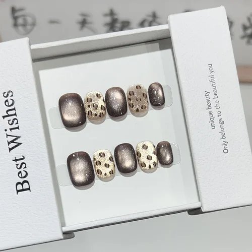 Imagen 2 del producto 10 Uds. De uñas postizas cortas hechas a mano, diseño de uñas postizas, cobertura completa, cabeza redonda francesa, manicura, uñas artificiales usables, puntas artísticas