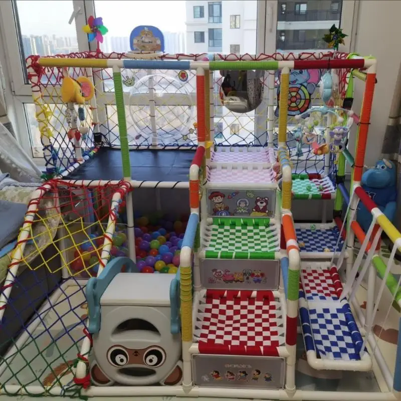 Homemade climbing frame, raw material baby climbing