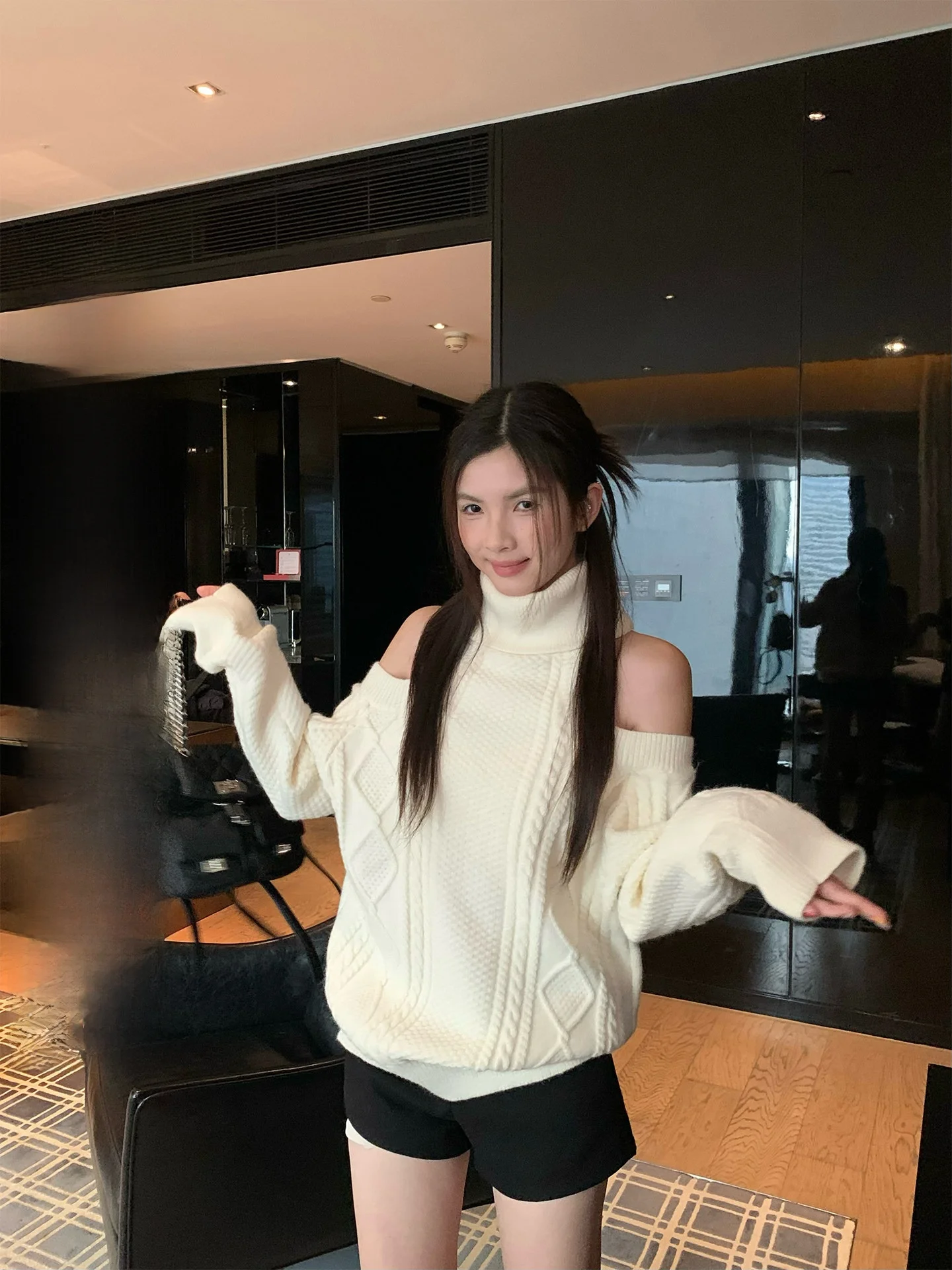 

Chic Open-oulder Knitted Sweater f-High Collar Long Sve Beige Twist Women's Outerwear Innerwear Versatile Knit Top