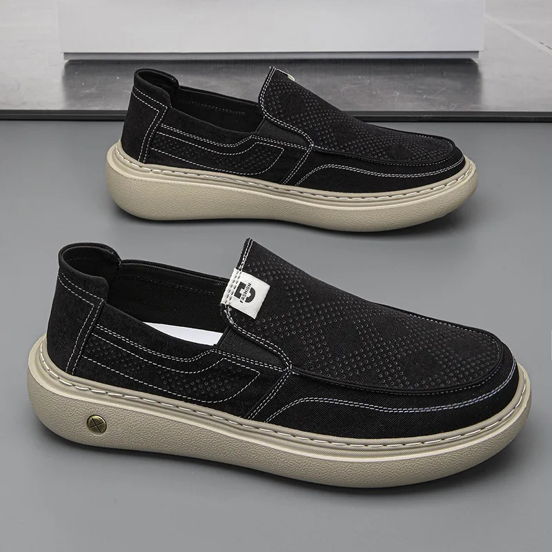 

Plus-size Loafers Comfortable Driving Shoes Casual and Versatile Soft-soled Breathable Cloth Shoes Trendy Men's Shoes for Summer