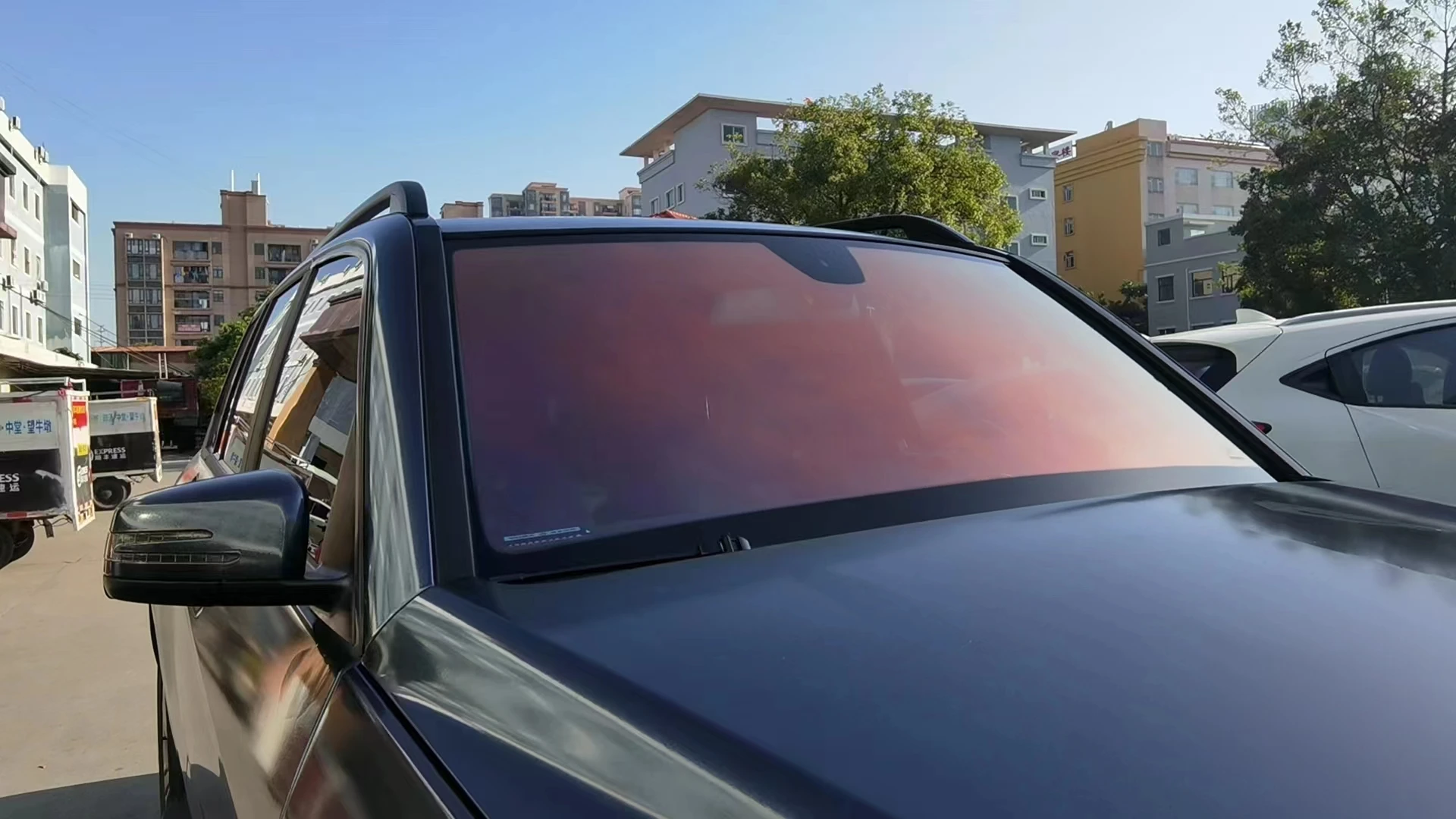 High Quality Red Color VLT 87% Roll Size 1*30 Meter Chameleon Car Window Film