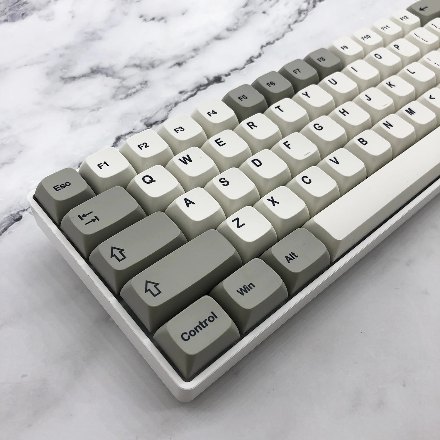 

Retro series keycaps XDA material sublimation PBT matte texture personalized adaptation 98/104/108 keys