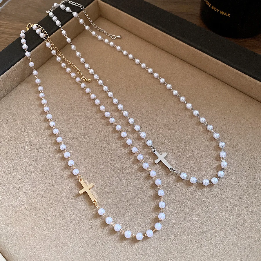 

Pearl Bead Cross Pendant Necklace French Vintage Minimalist Fashion Choker Necklace Gift Necklace for Women