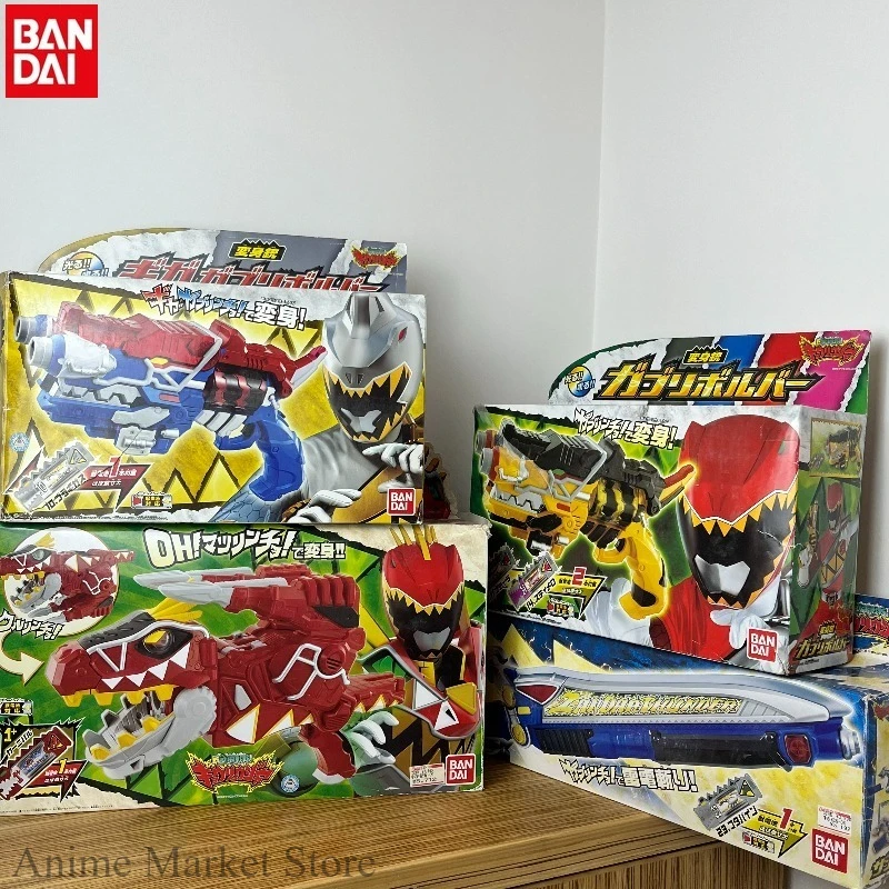 Коллекционная игрушка-реквизит Bandai DX Super Sentai Zyuden Sentai Kyoryuger Blue Gaburivolver Henshin Device