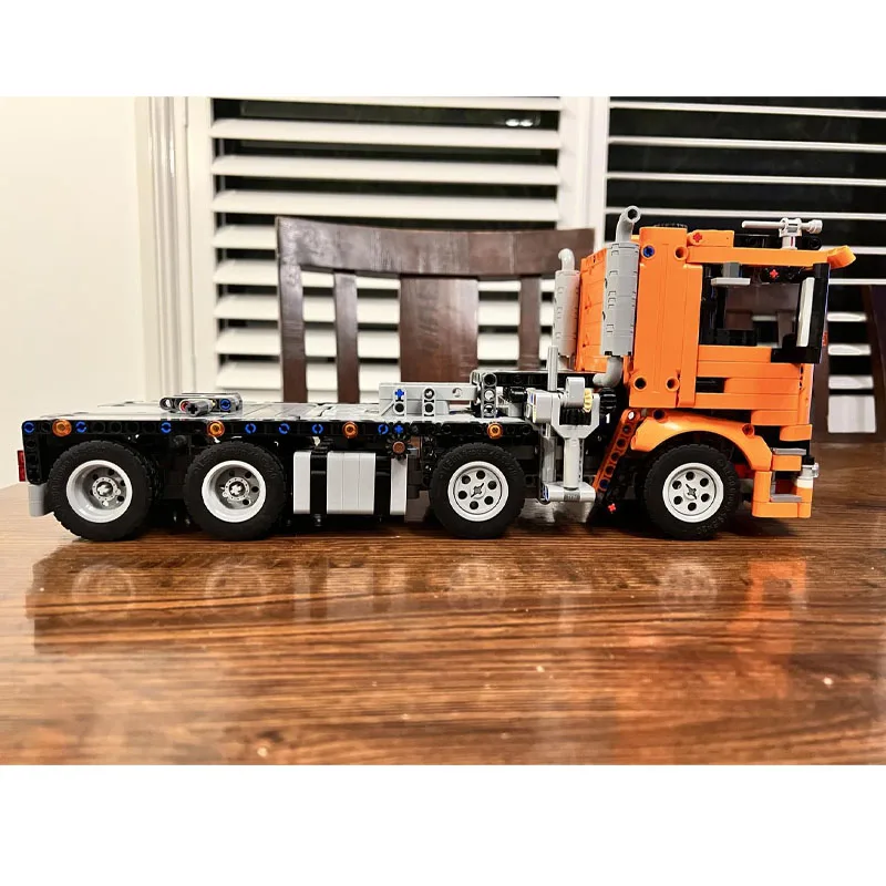 

MOC-109144 Classic New Heavy-Duty Cargo Truck Building Block Model, 1057 Parts, Birthday Toy Gift for Boys and Children