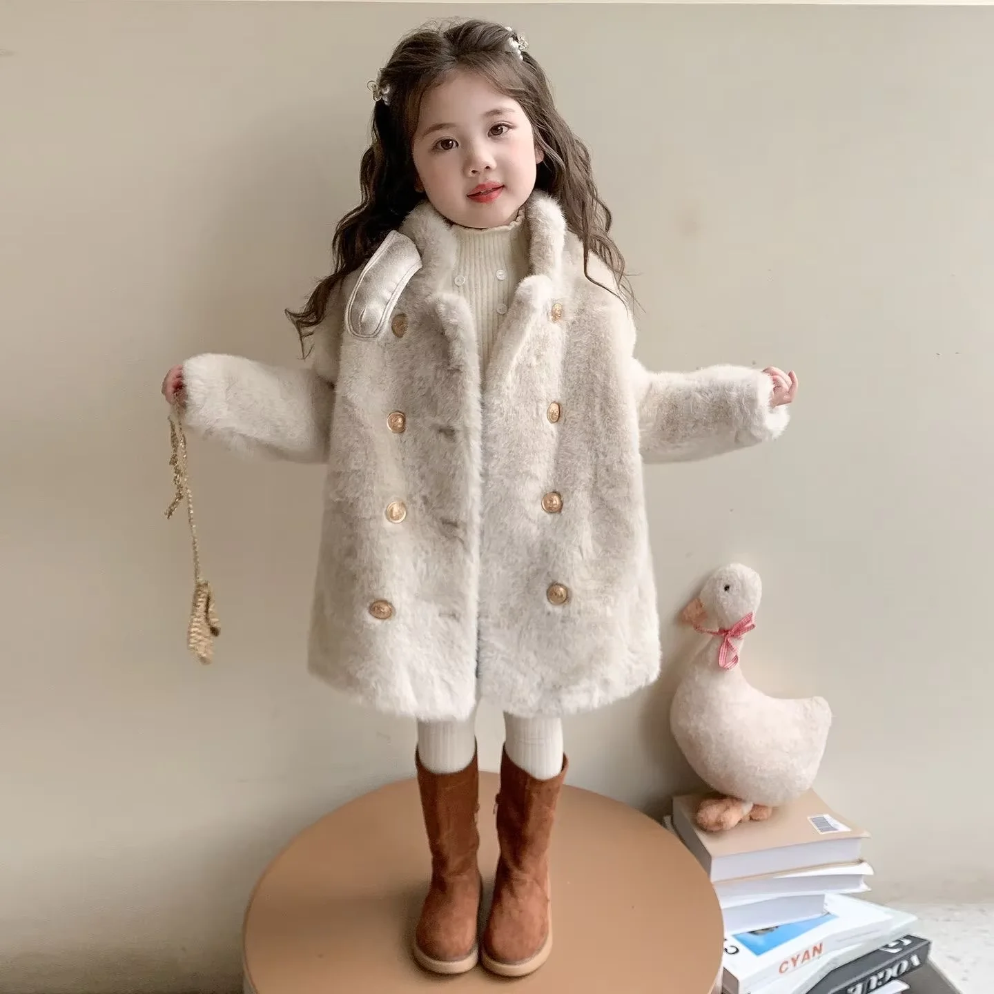 Girls Warm Winter Coat Autumn Winter New Kids Faux Fur Double Breasted Fleece Lined Mid Length Outerwear Children Clothes