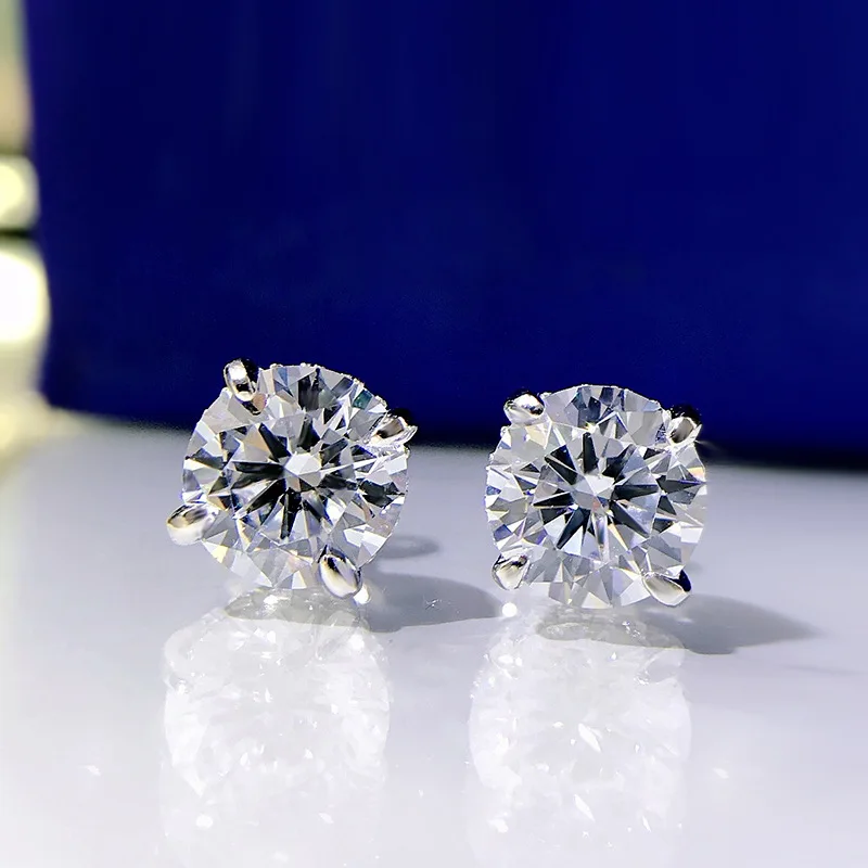 2023 New round diamond high carbon diamond earrings 7 * 7mm fashionable and versatile