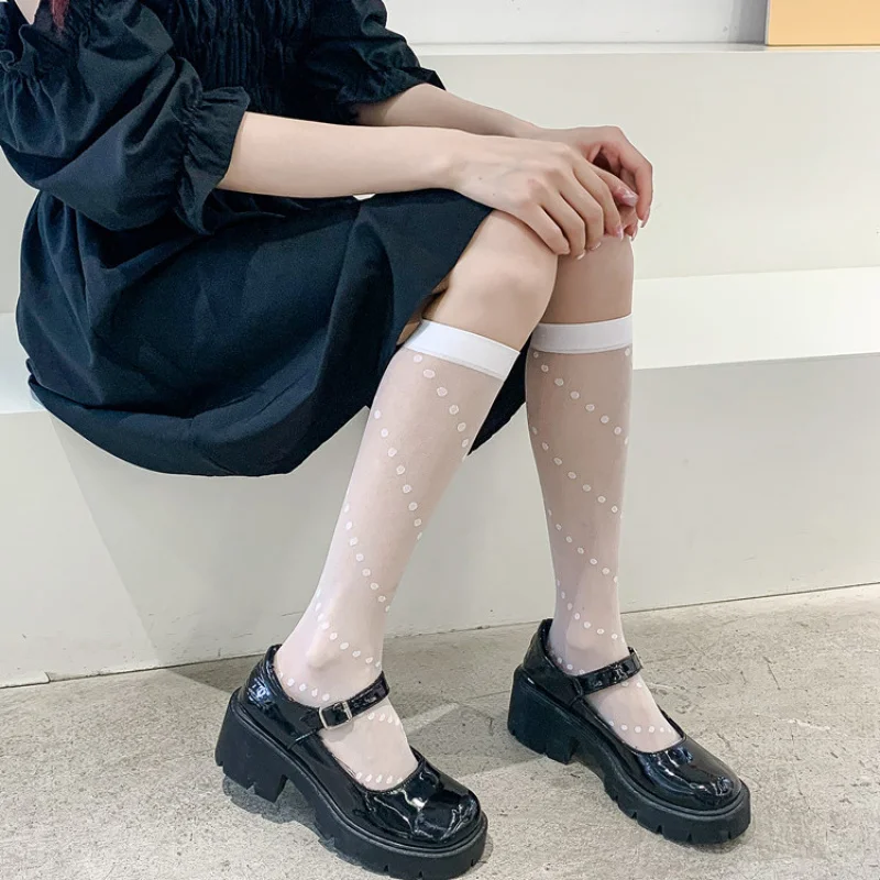 Frühling und Sommer Twill DotsJKGirllolitaCalf Socken Dot Mid-Calf Socken Weiß Generate Farbe Schwarze Seidenstrümpfe Sommer