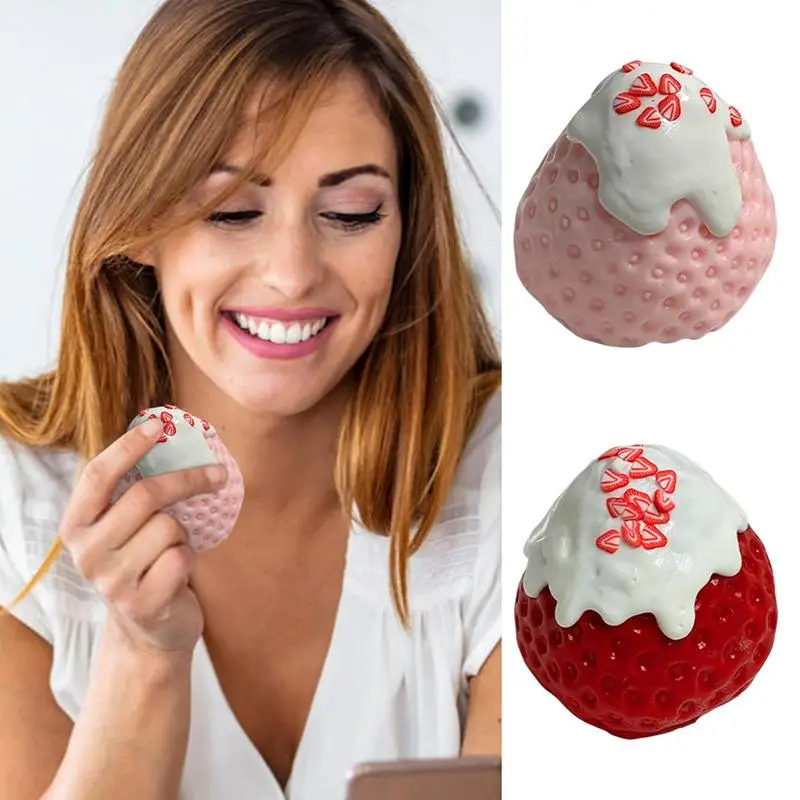 Truskawkowa zabawka Fidget Stress Relief Fidget Ball Miękkie silikonowe zabawki do ściskania dla relaksu i ulgi dla dzieci nastolatków