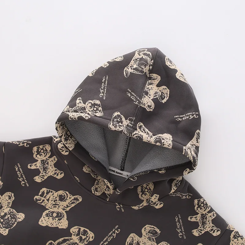 Sudadera de terciopelo con estampado de oso para niños, medianos y grandes Sudadera con capucha para niños, otoño e invierno, 2024