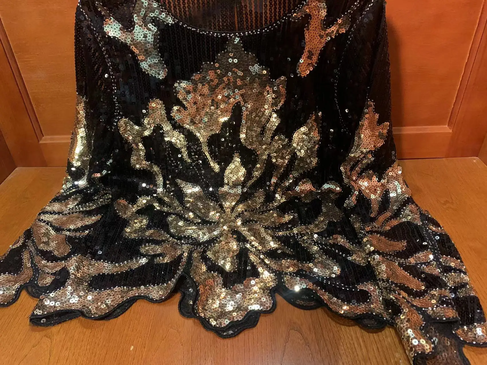 INS Luxury New Sequined Blouses Women Shirts Beaded Long Sleeved Flowers Shinny Sheer Sexy Party Golden Blouses Tops NZ88