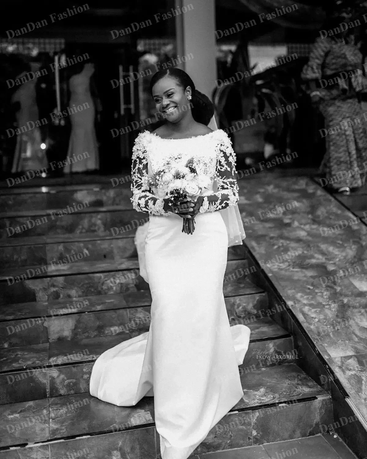 Customize Plus Size Arabic Aso Ebi Lace Beaded Sexy Wedding Dresses Long Sleeves Bridal Dresses Mermaid Satin Gowns