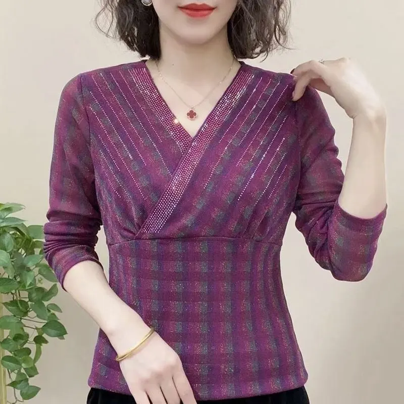 Female Clothing Casual V-Neck Spliced T-shirt Slim Fashion Plaid Spring Autumn Long Sleeve Chic Diamonds Bright Silk Pullovers