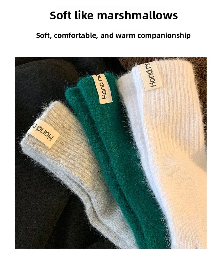 Women Wool Cashmere Gloves Cable Knit Touchscreen Finger Hole Winter Autumn Warm Wrist Length Classic Gloves Female Mitten