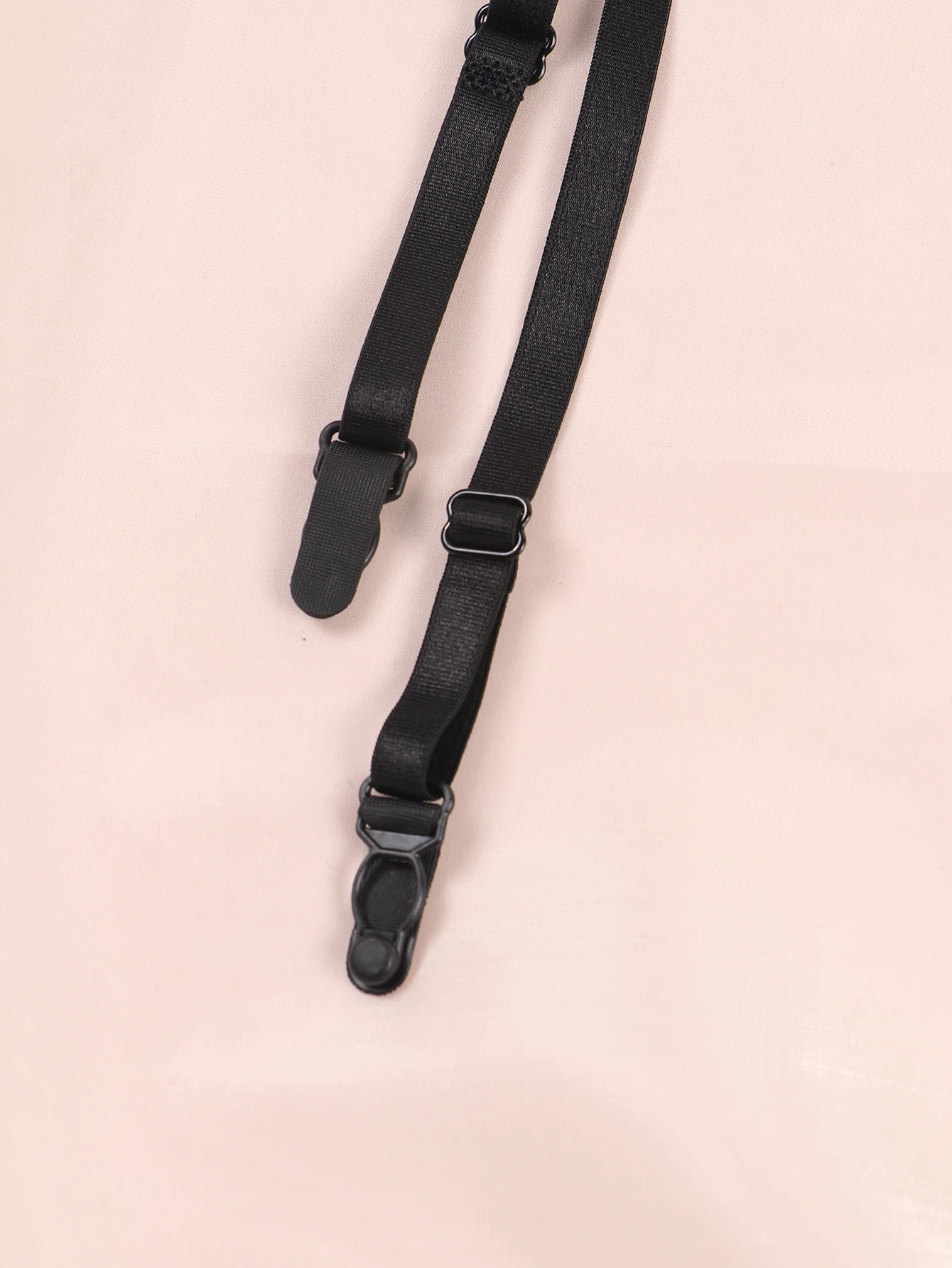 Women\'s Solid Black Minimalist Garter Straps And Lace Embellishments For Fashionable Lingerie