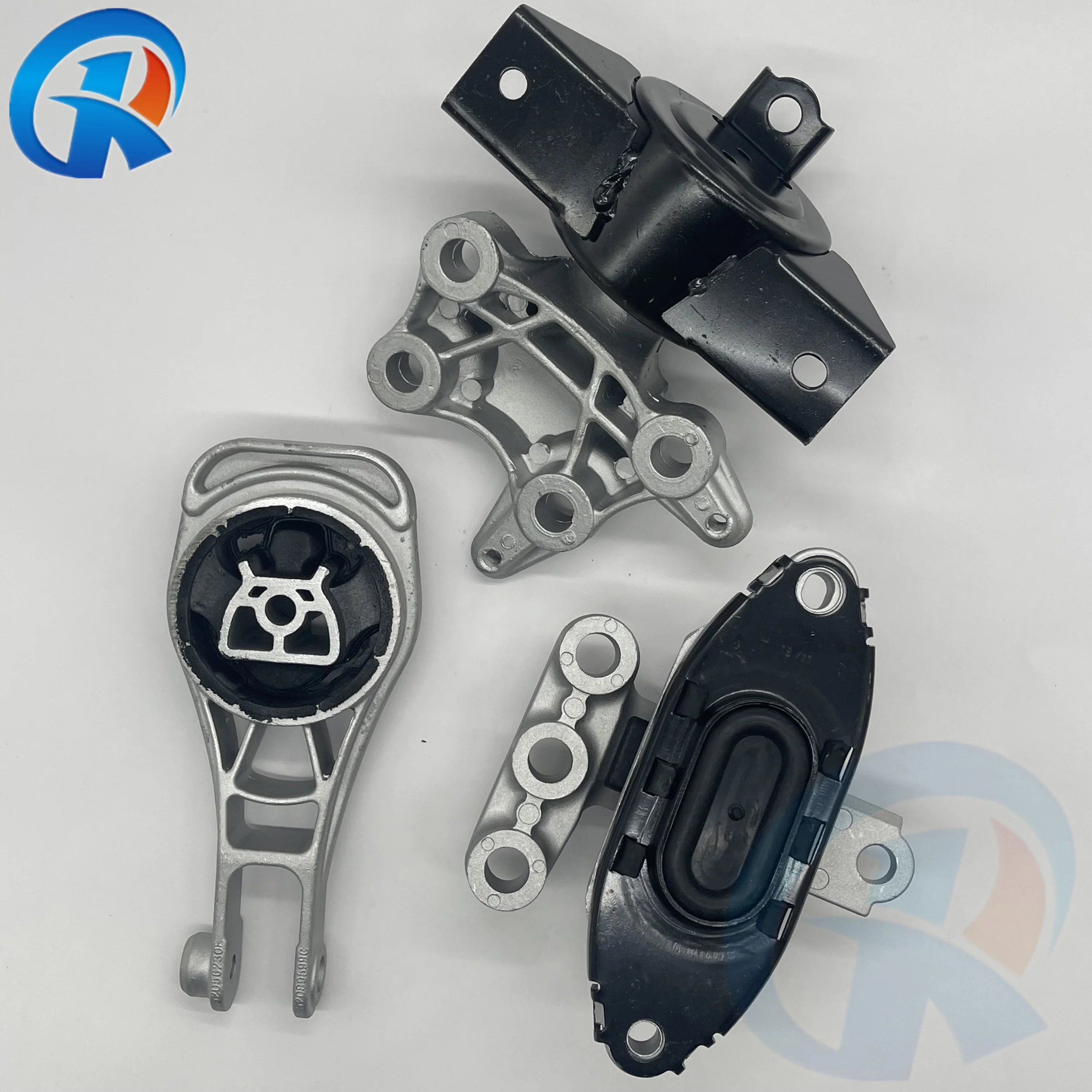 42476588 Left Transmission Bracket 95418203 Right Engine Suspension 95493722 Transmission Rear Lower Bracket For Chevrolet Trax