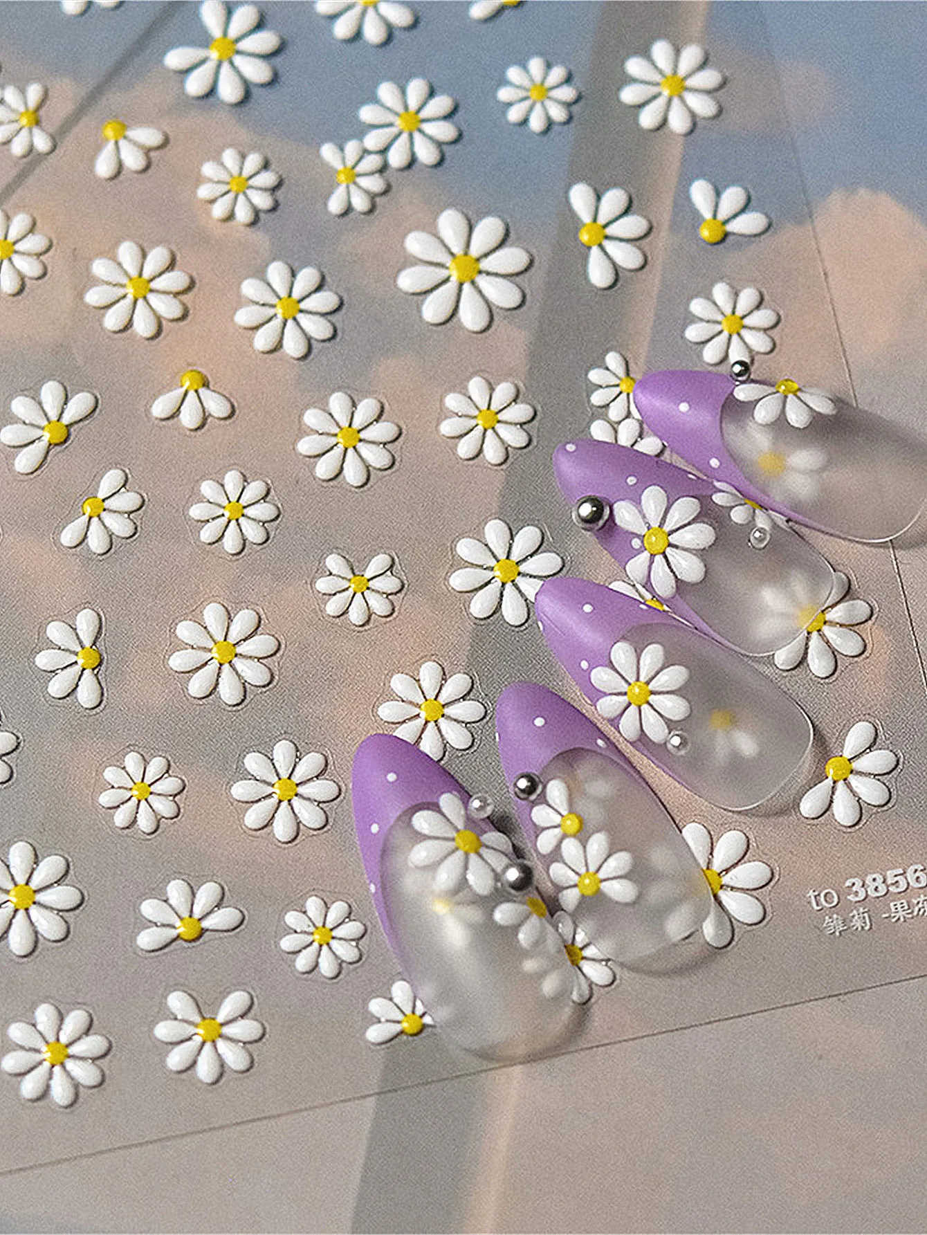 1PCS 5D Daisy Nail Art Stickers Bright-coloured Little Wild Flower  High Quality Design Adhesive Stickers Nail Art Decorations