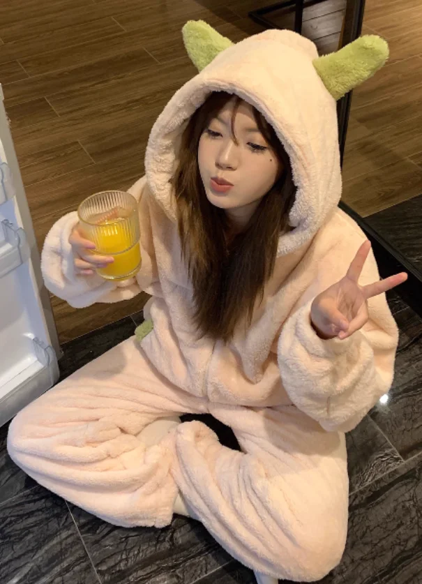 كبيرة الحجم النساء الشتاء سميكة لطيف المرجان بيجامة من الصوف موضة تنوعا تخفيض العمر فضفاضة مريحة مقنعين منامة مجموعة #5