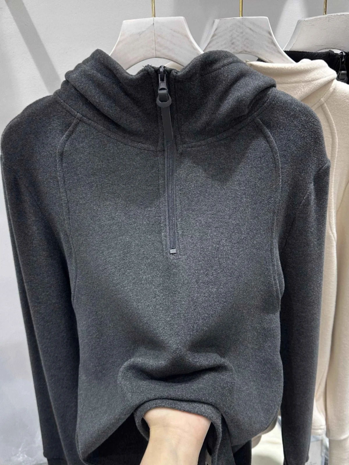 Thickened Long Sleeve Hoodie Zipper Design Casual Comfortable Women's Sweatshirt Fashionable  Color Base Layer Top
