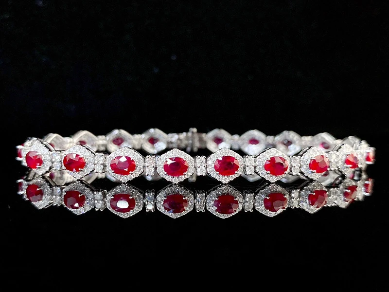 KUGG 100% 18K White Gold Bracelet Elegant Shiny Design Luxury Diamond Natural Ruby Bracelet for Women High Gemstone Jewelry