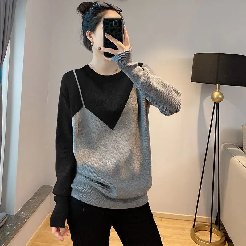 

Black fake two-piece knitted sweater Women design feeling round-neck temperament bottom sweater winter casual pullover female